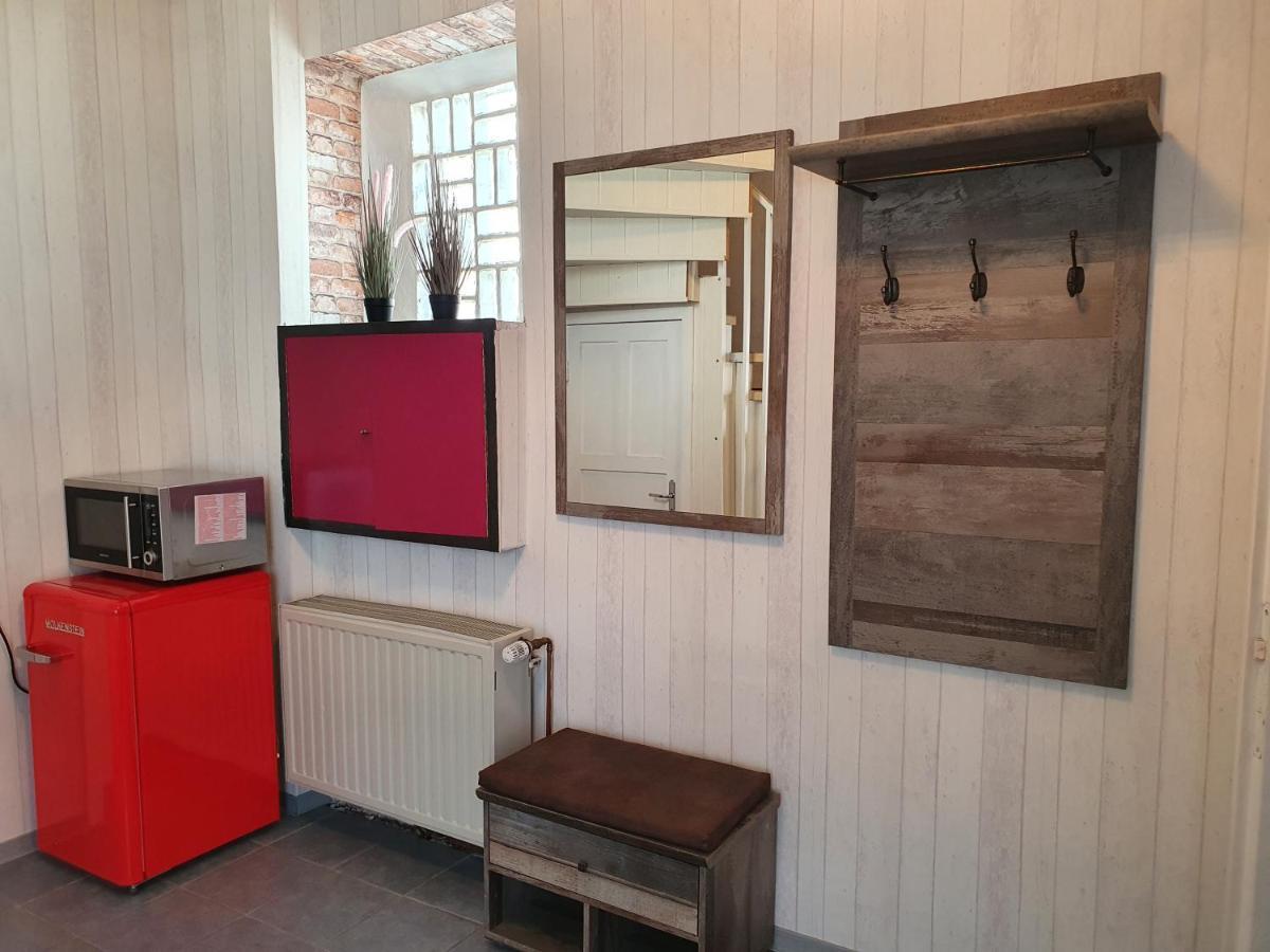 Gemuetliches Zimmer Mit Eigenem Bad Und Kueche Swisttal Экстерьер фото