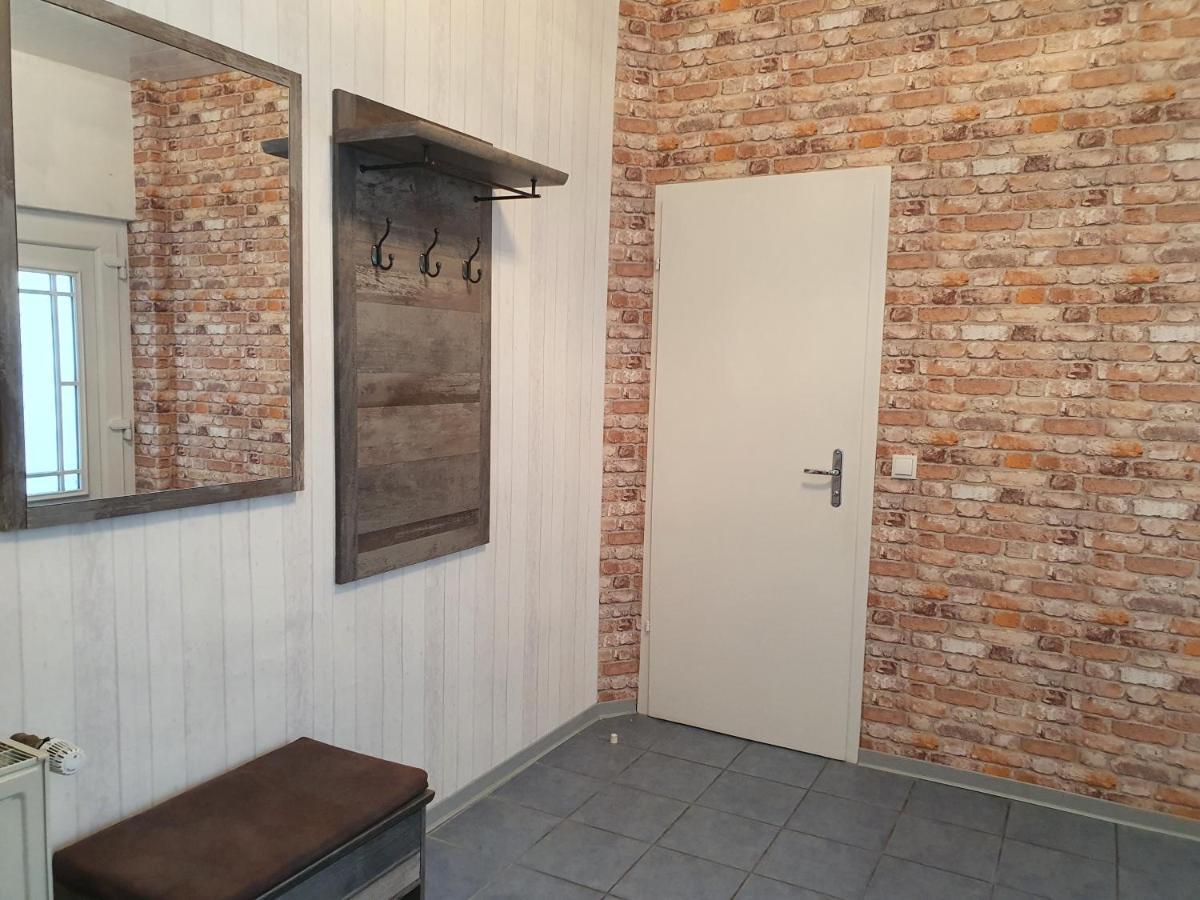 Gemuetliches Zimmer Mit Eigenem Bad Und Kueche Swisttal Экстерьер фото
